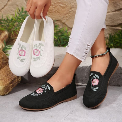 Women's Summer Embroidered Mesh Flats – Breathable & Lightweight Slip-On Shoes