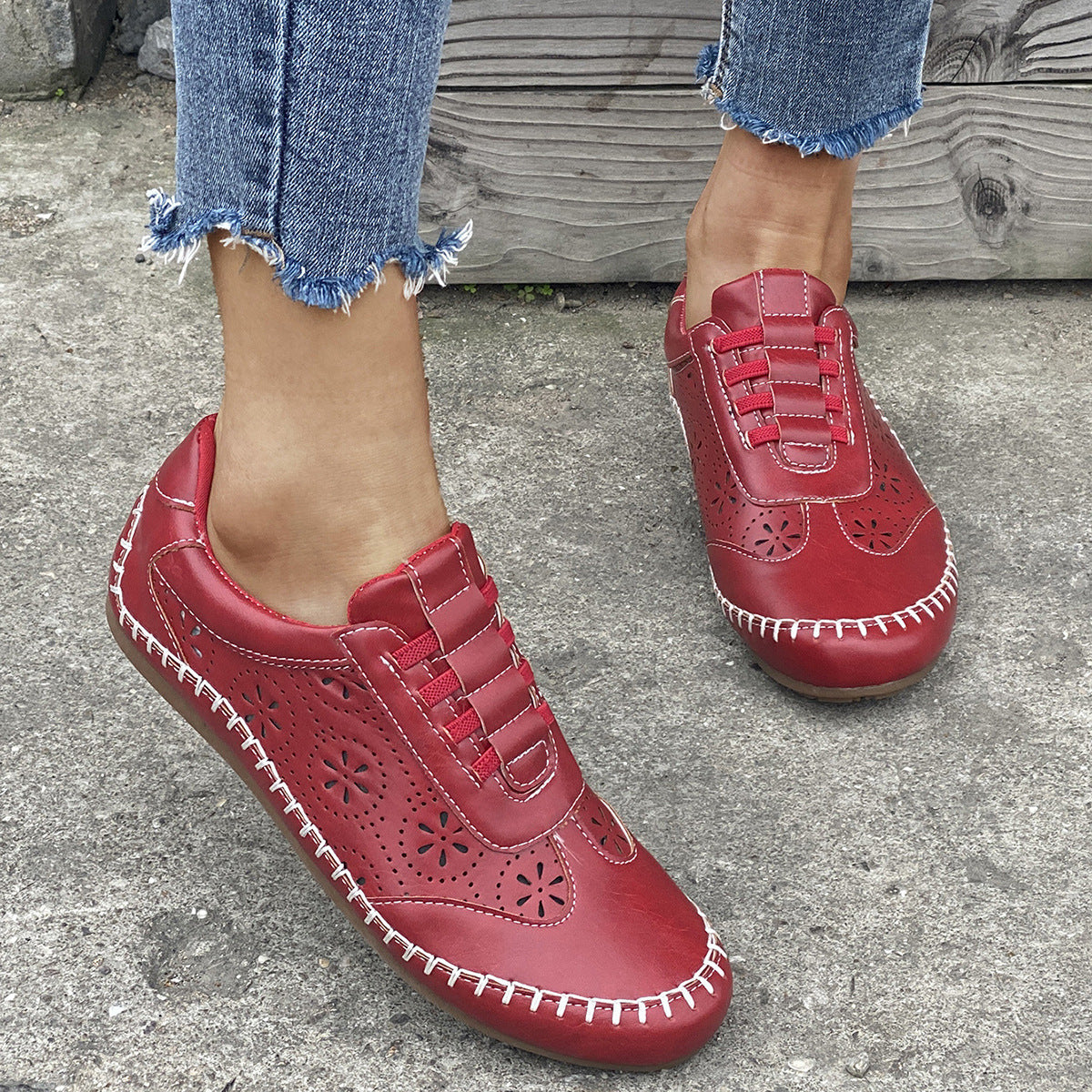 Comfortable Cutout Flat Shoes for Women – Soft, Lightweight & Everyday-Friendly