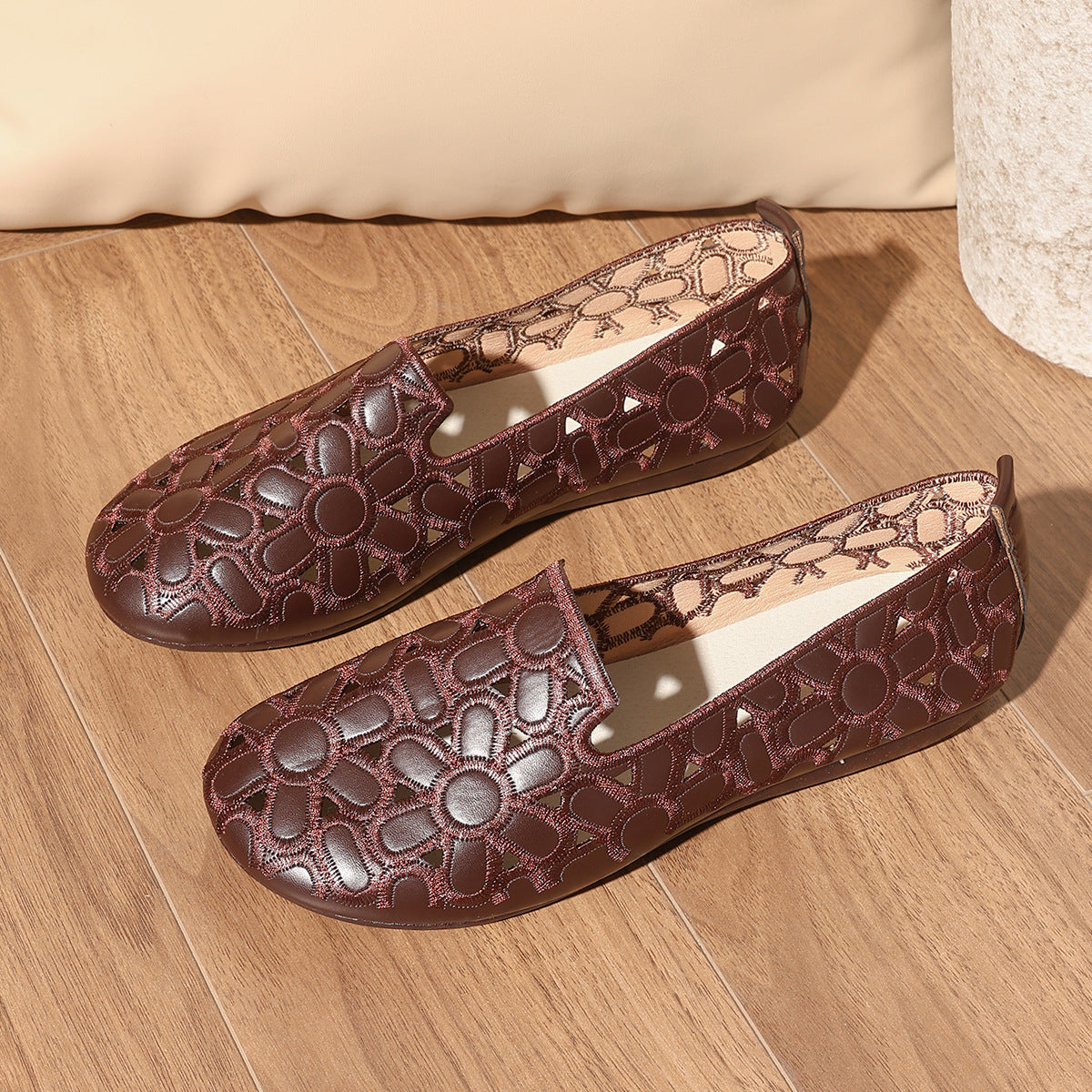 Women's Summer Embossed Flat Loafers – Breathable Square-Toe Slip-On Shoes