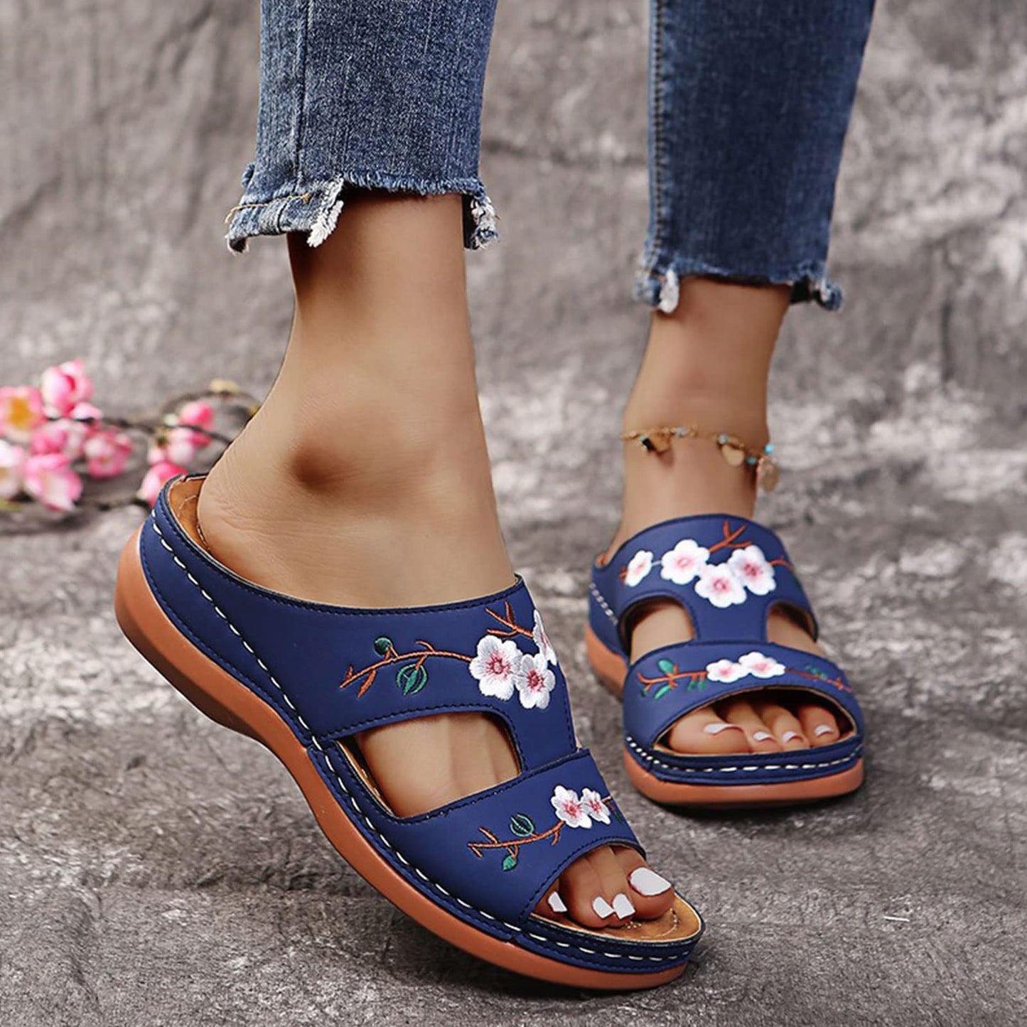 Women’s Floral Embroidered Wedge Sandals