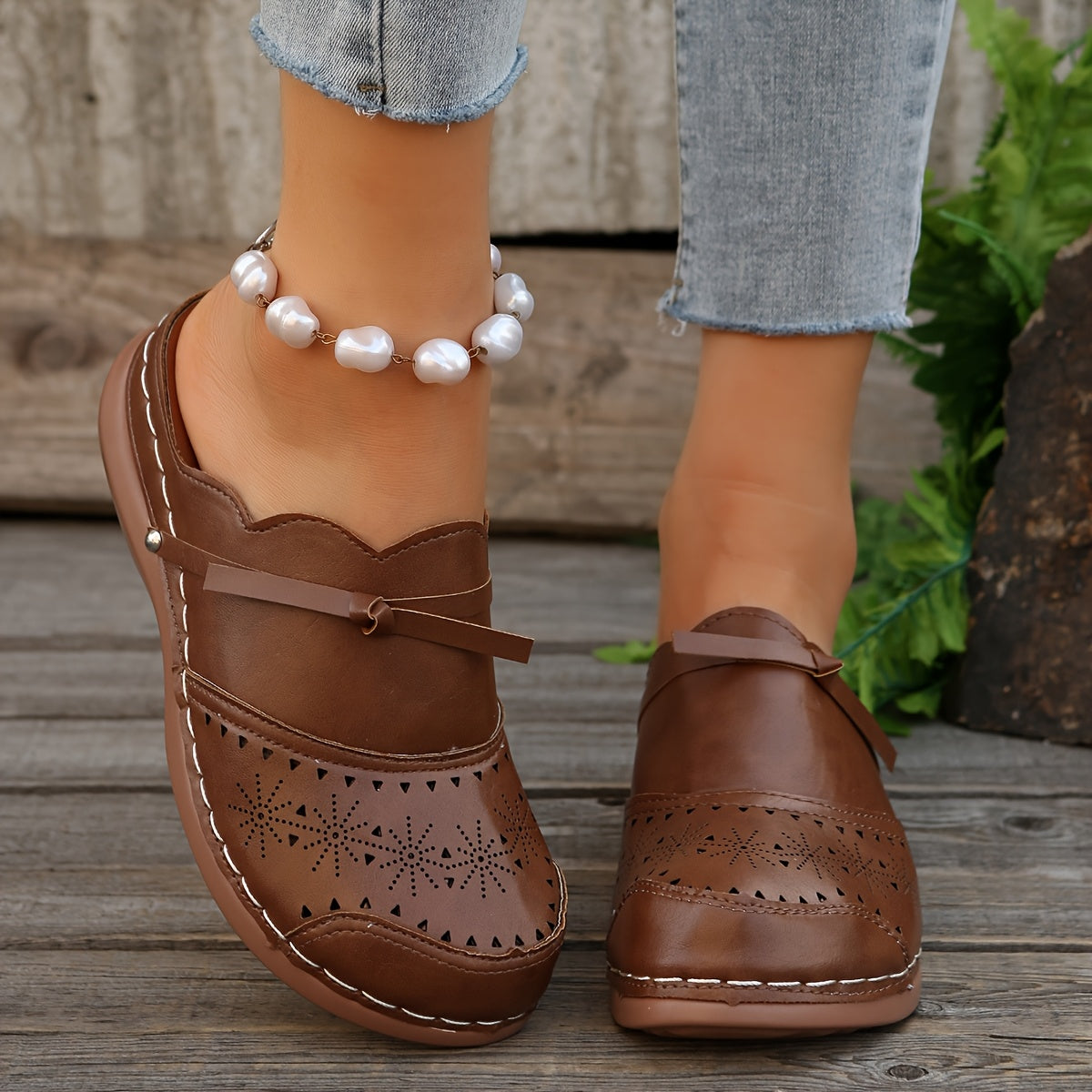 Classic Brown Mules for Women – Elegant, Comfy & Perfect for Any Season