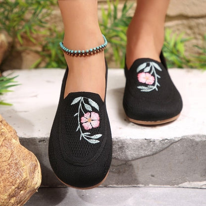 Women's Summer Embroidered Mesh Flats – Breathable & Lightweight Slip-On Shoes