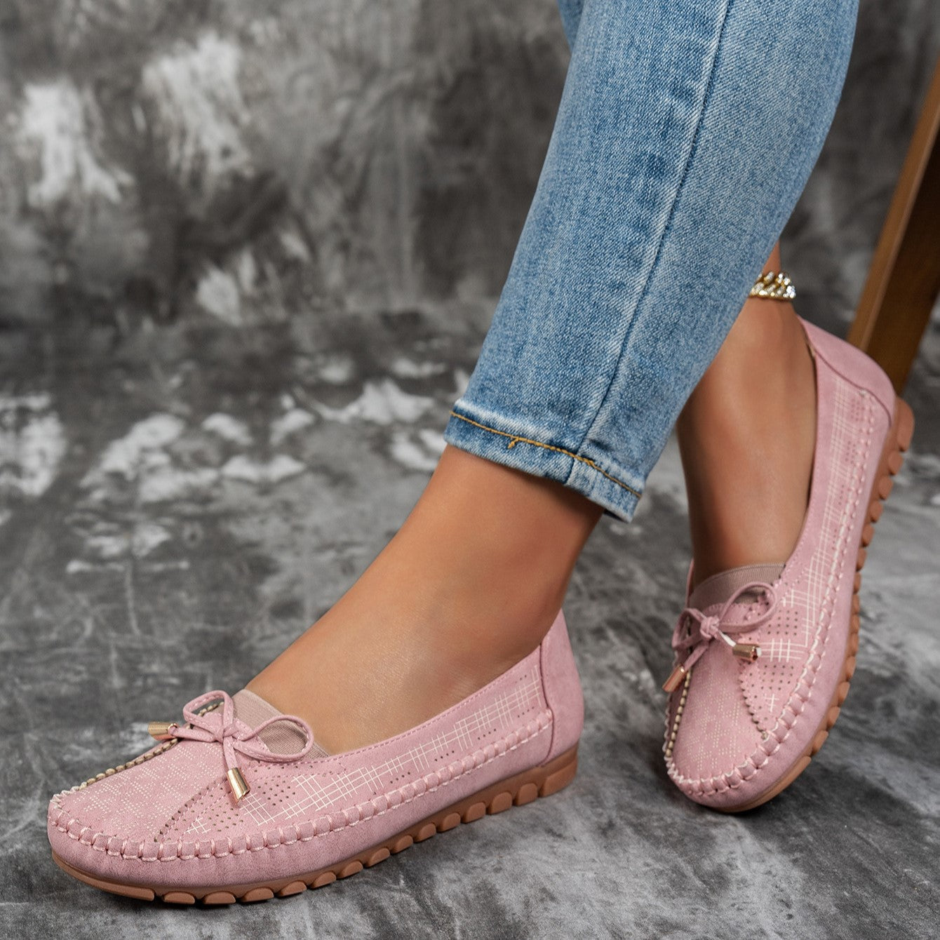 Women’s Classic Solid-Color Bow Loafers – Comfortable Flat Shoes for Everyday Wear