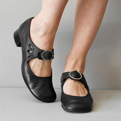 Women's Vintage Low Heel Mary Jane Shoes – Retro Buckle Strap Shallow Pumps for Daily Wear