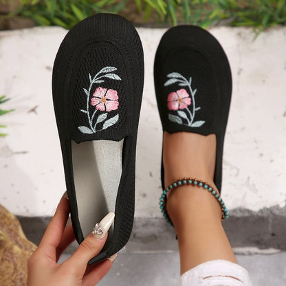 Women's Summer Embroidered Mesh Flats – Breathable & Lightweight Slip-On Shoes