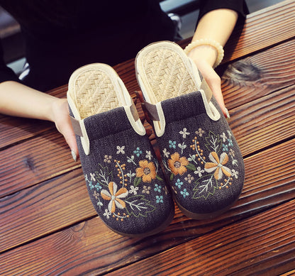 Women's Floral Mules – Lightweight, Breathable & Comfortable Slip-On Shoes