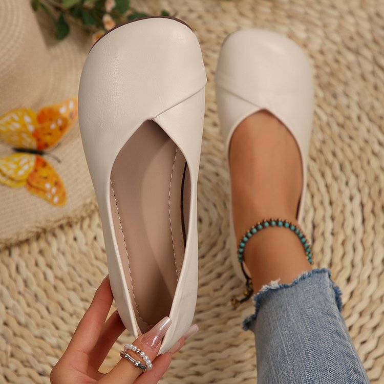 Women’s Classic Comfort Flats – Elegant Fall Shoes for Everyday Wear