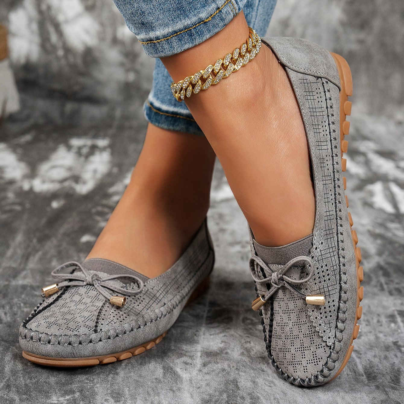 Women’s Classic Solid-Color Bow Loafers – Comfortable Flat Shoes for Everyday Wear