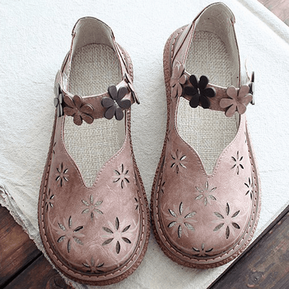 Women's Forest Style Hollow Petal Round Toe Retro Sandals