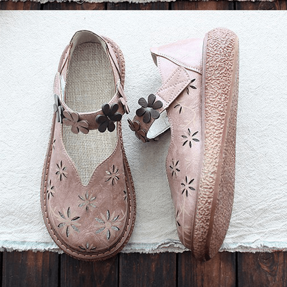 Women's Forest Style Hollow Petal Round Toe Retro Sandals