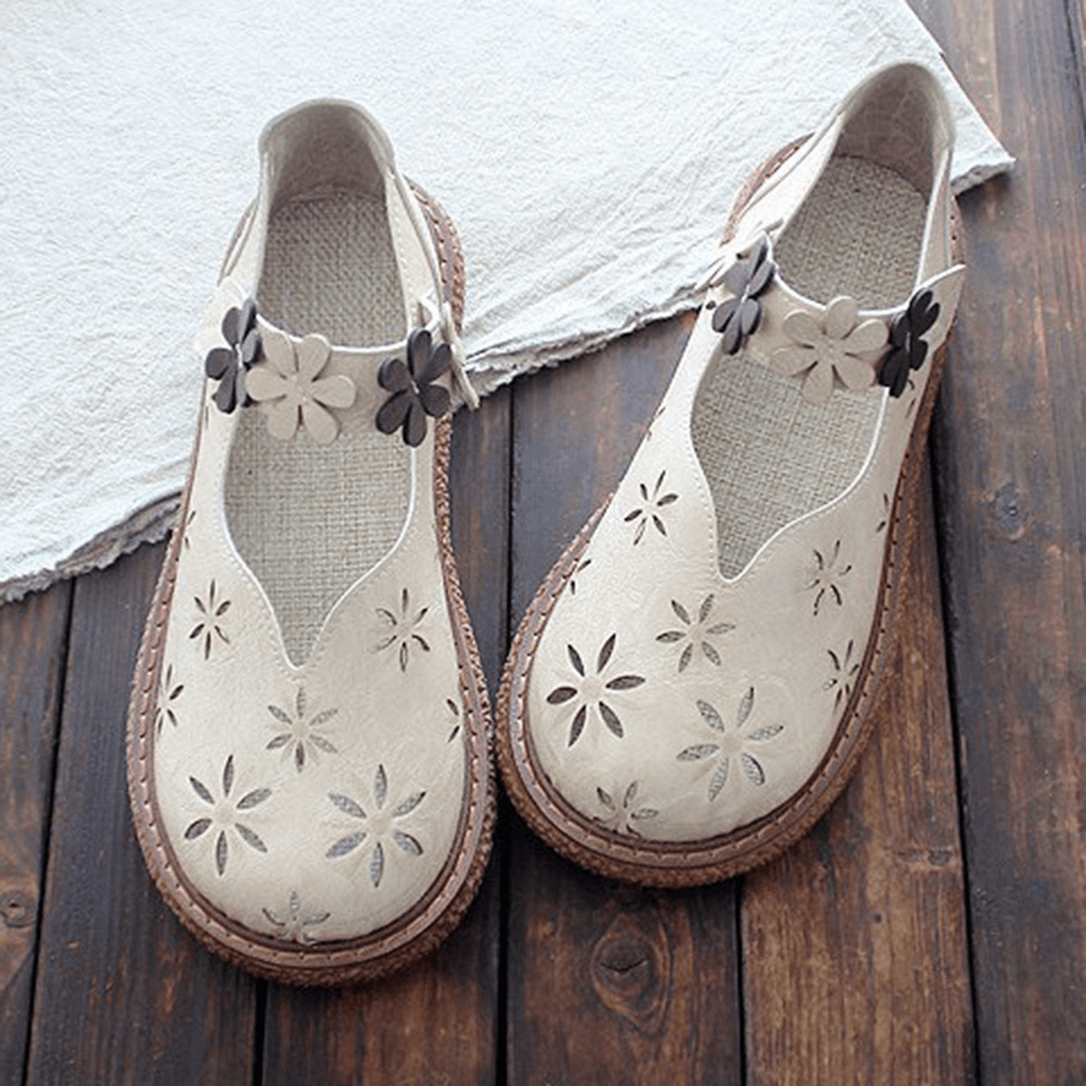 Women's Forest Style Hollow Petal Round Toe Retro Sandals