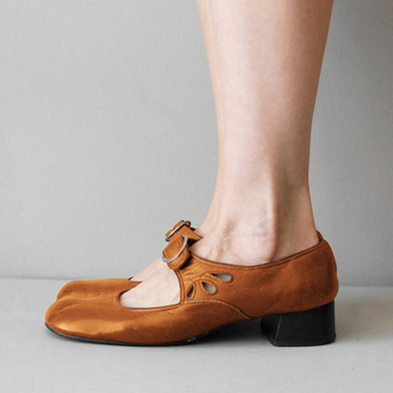 Women's Vintage Low Heel Mary Jane Shoes – Retro Buckle Strap Shallow Pumps for Daily Wear