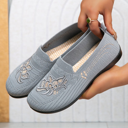 Women's Embroidered Floral Comfort Flat Shoes