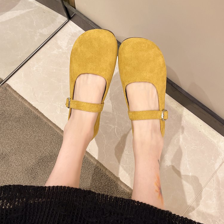 Women’s Vintage Mary Jane Flats – Suede, Adjustable Strap, All-Day Comfort