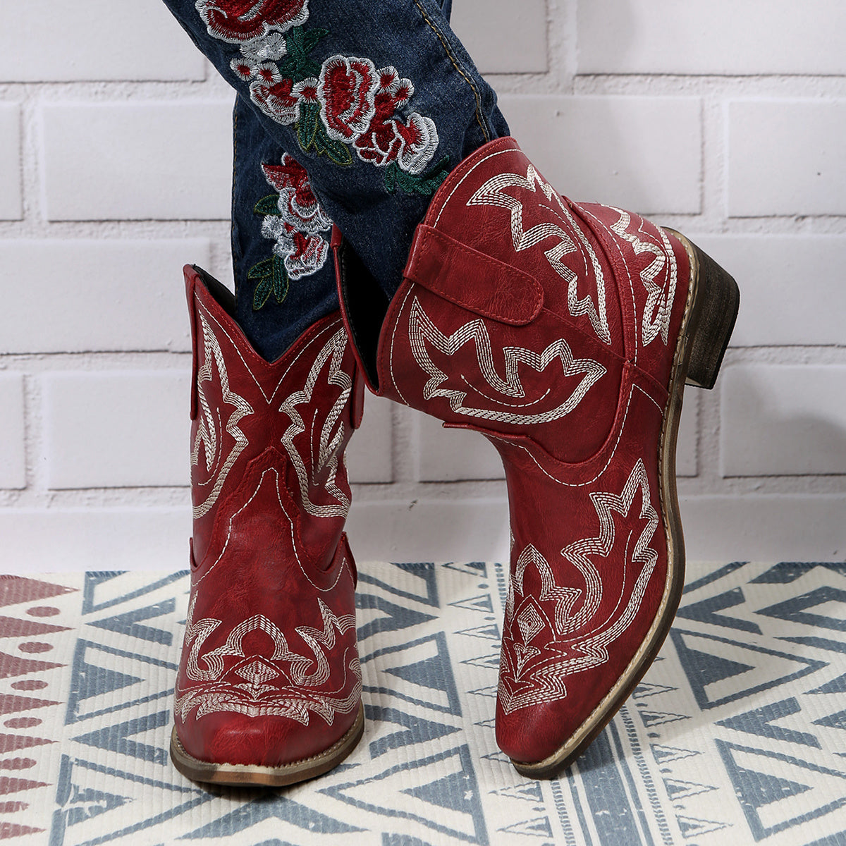 Women’s Western Embroidery Mid-Heel Ankle Boots