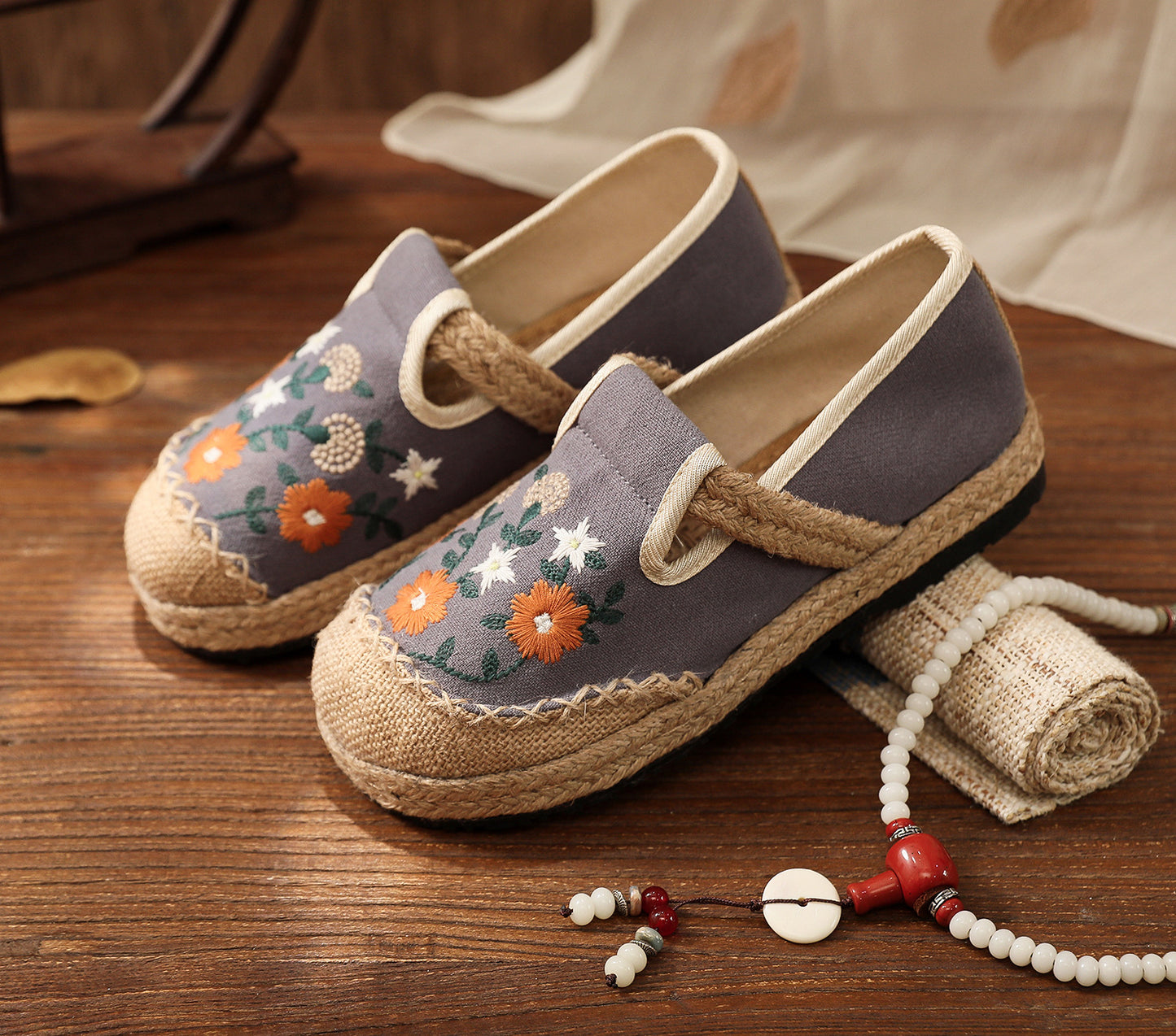 Women's Summer Linen Flats with Floral Embroidery – Breathable & Comfortable-✈️Buy 2 Free Shipping✈️