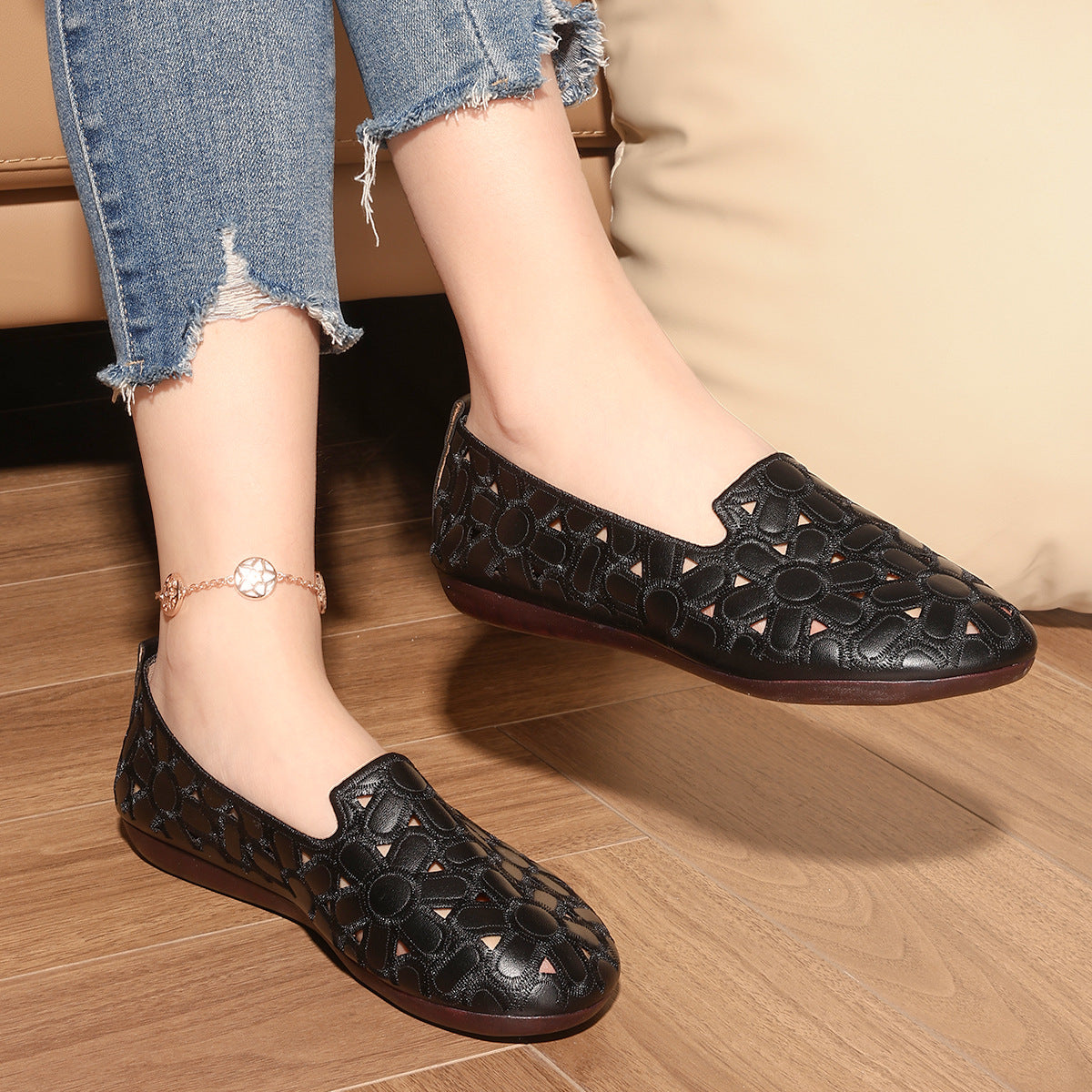 Women's Summer Embossed Flat Loafers – Breathable Square-Toe Slip-On Shoes