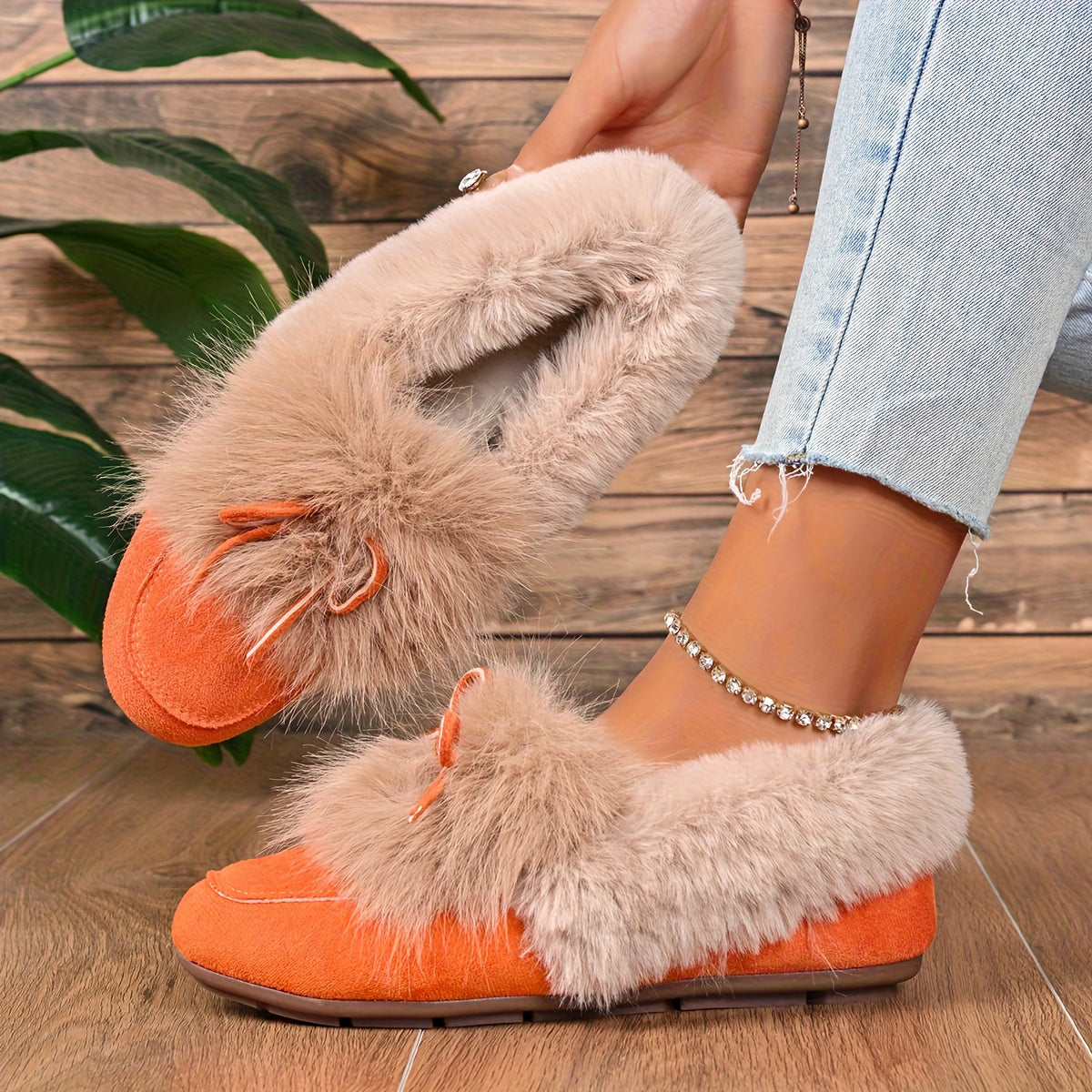 Women's Plush Slip-On Slippers with Bow - Winter Indoor/Outdoor House Shoes