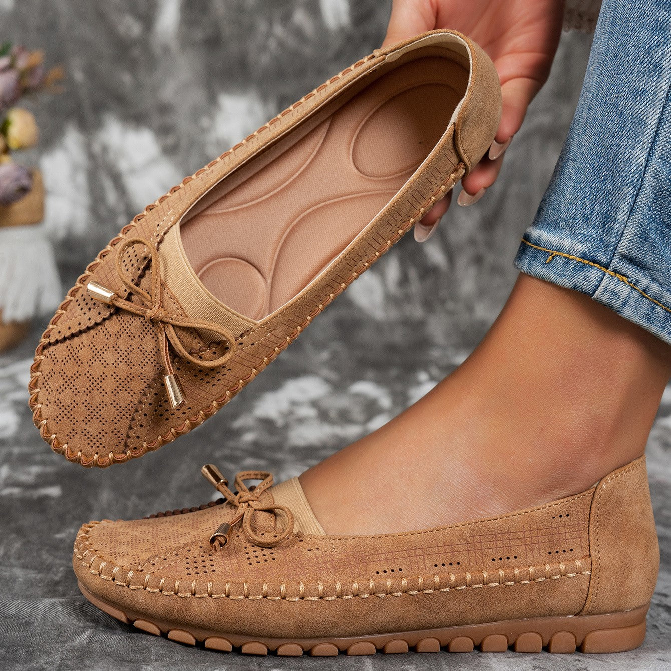 Women’s Classic Solid-Color Bow Loafers – Comfortable Flat Shoes for Everyday Wear