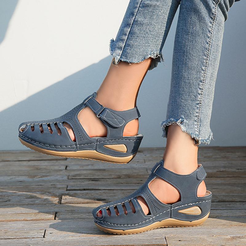 Soft PU Leather Closed Toe Vintage Anti-Slip Sandals