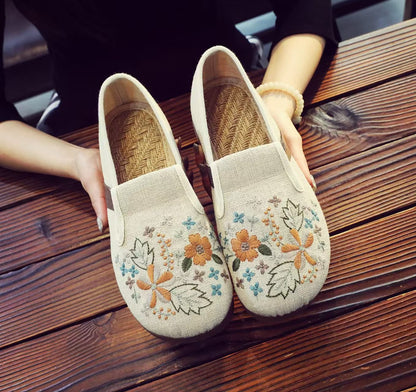 Women's Floral Shoes – Lightweight, Breathable & Comfortable Slip-On Shoes