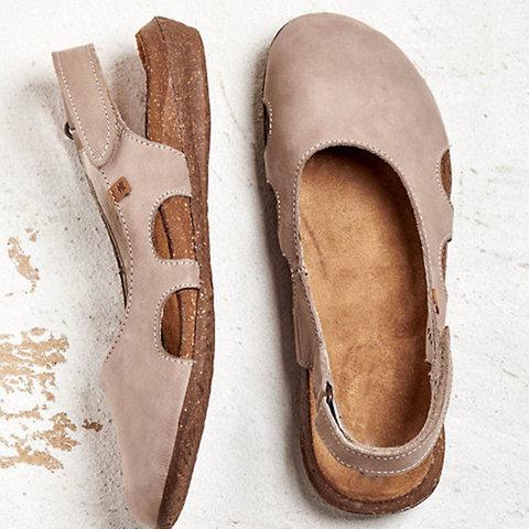 Women's Soft Leather Flat Sandals – Round Toe & Open Ankle Comfort Design
