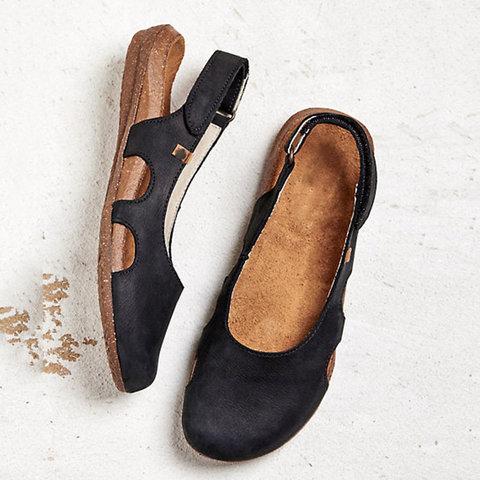 Women's Soft Leather Flat Sandals – Round Toe & Open Ankle Comfort Design
