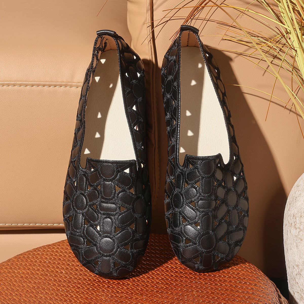 Women's Summer Embossed Flat Loafers – Breathable Square-Toe Slip-On Shoes