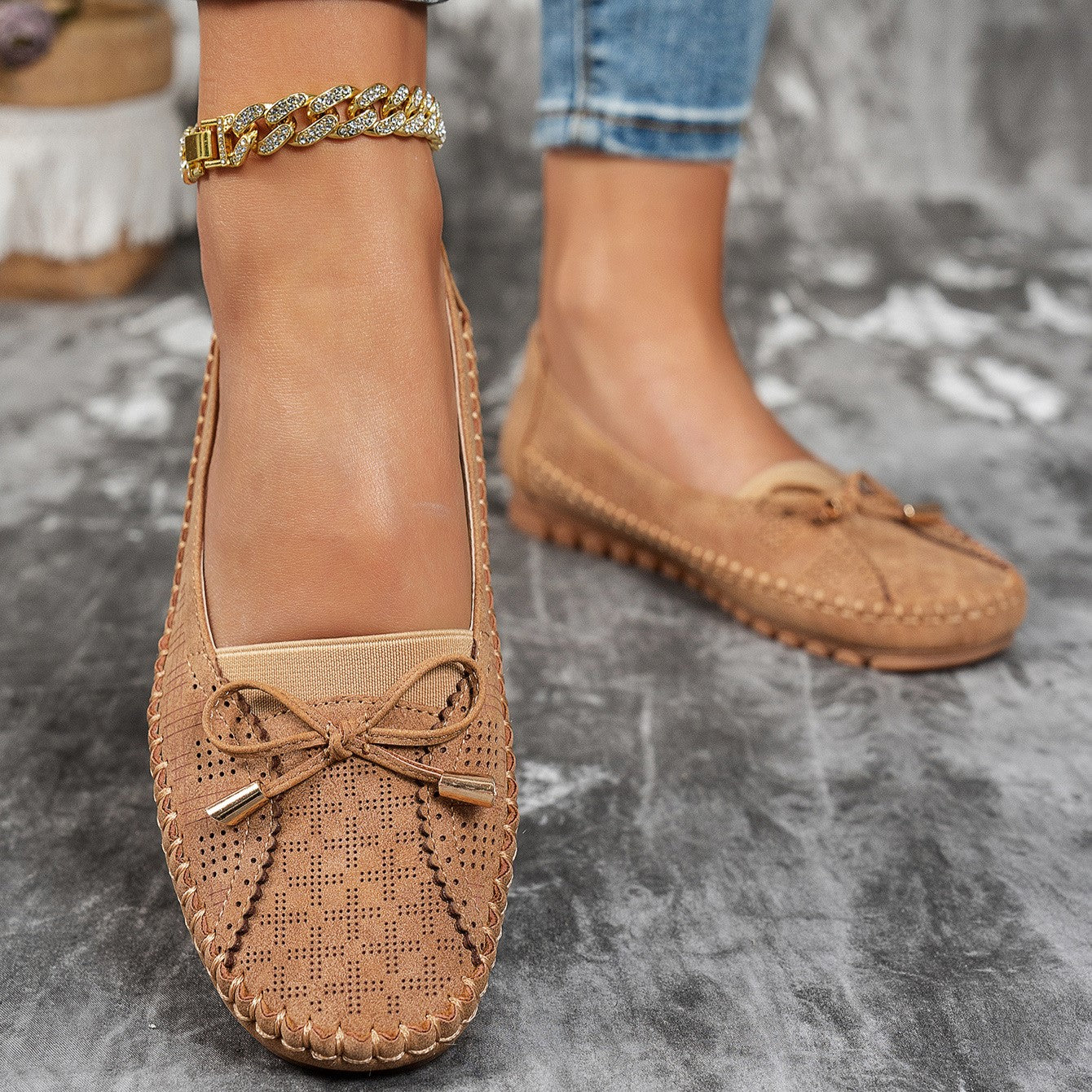 Women’s Classic Solid-Color Bow Loafers – Comfortable Flat Shoes for Everyday Wear