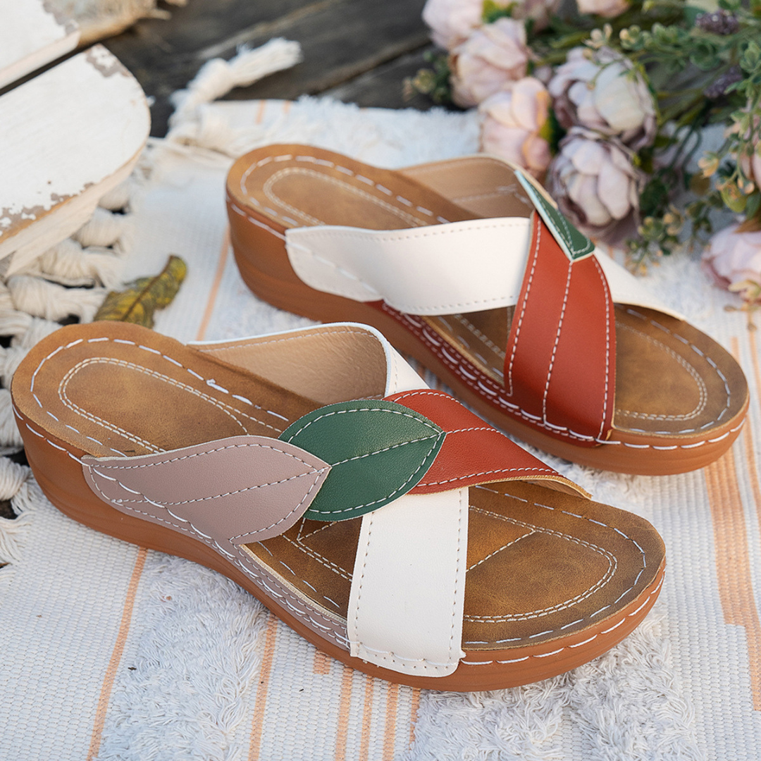 CMF Women Sandals Arch Support Comfortable Lightweight Soft-cushioned Sole Slip-on Retro Summer