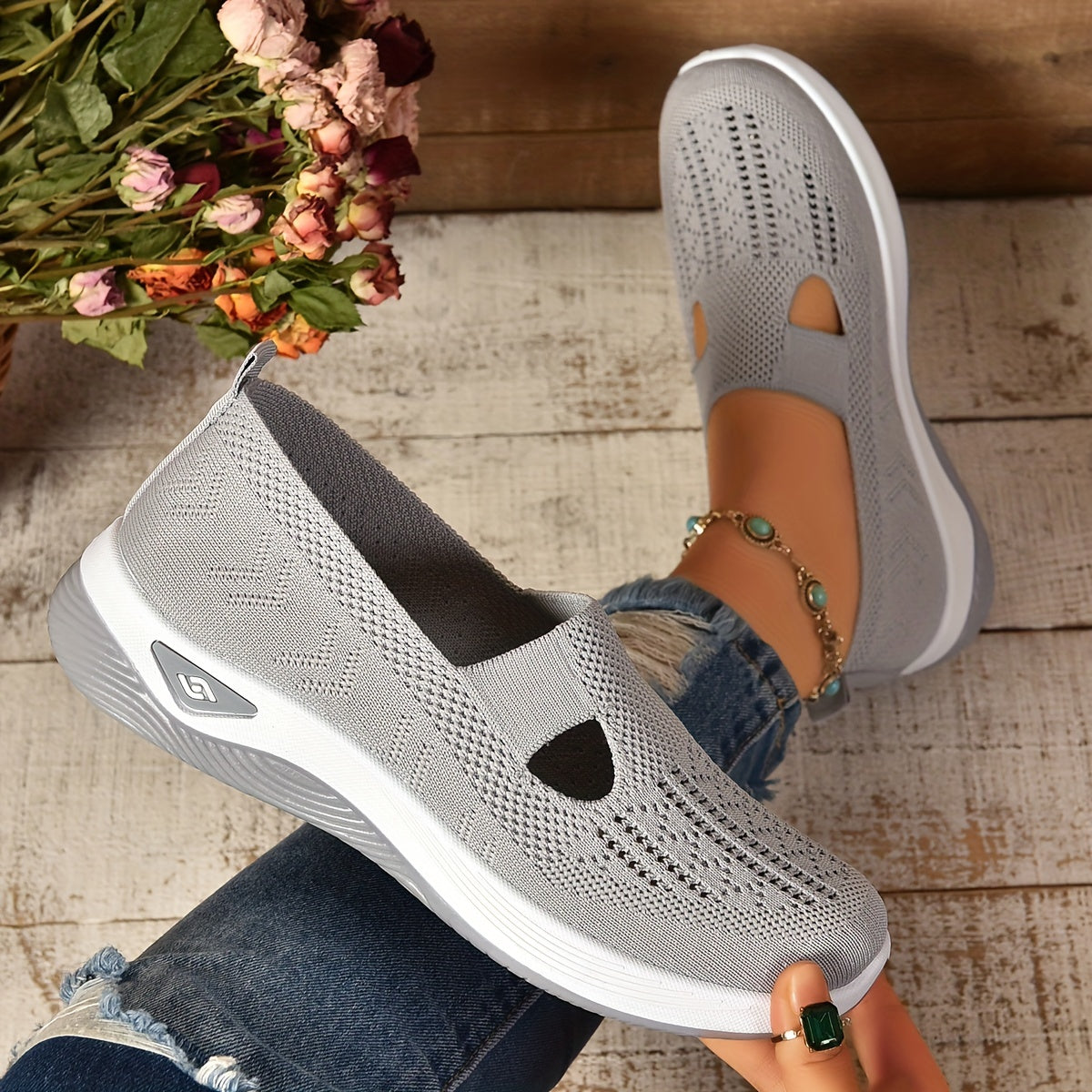 2026 Women Breathable Flats Orthopaedic Slip On Shoes