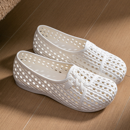 ComoFeet Women Sandals Lightweight Slip-on Soft Sole Non-Slip Casual Summer