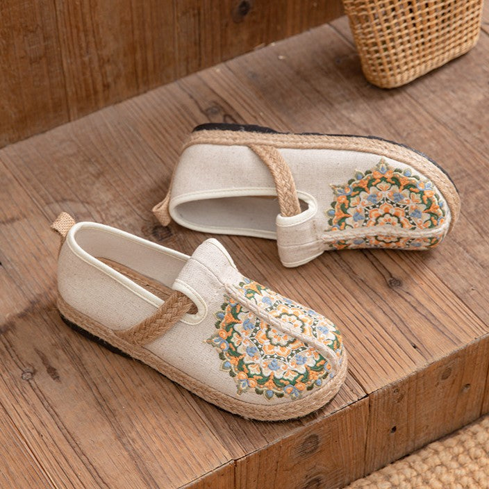 Women's Floral Embroidered Linen Comfort Flats-✈️Buy 2 Free Shipping✈️