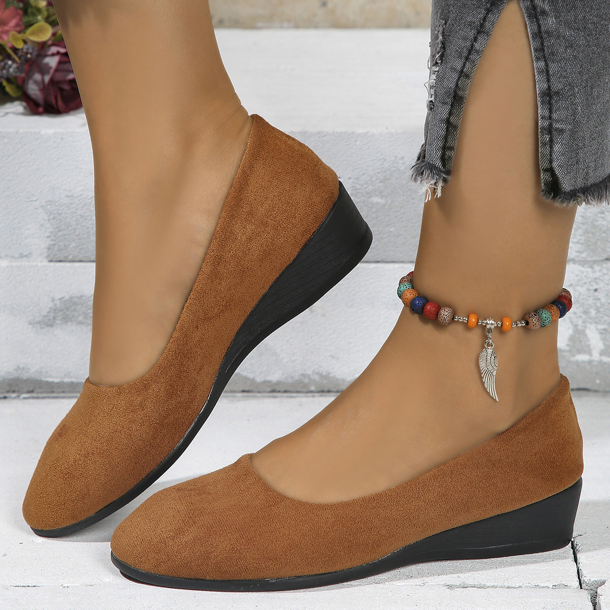 Women’s Platform Wedge Walking Shoes – Easy Fit for Travel & Daily Wear