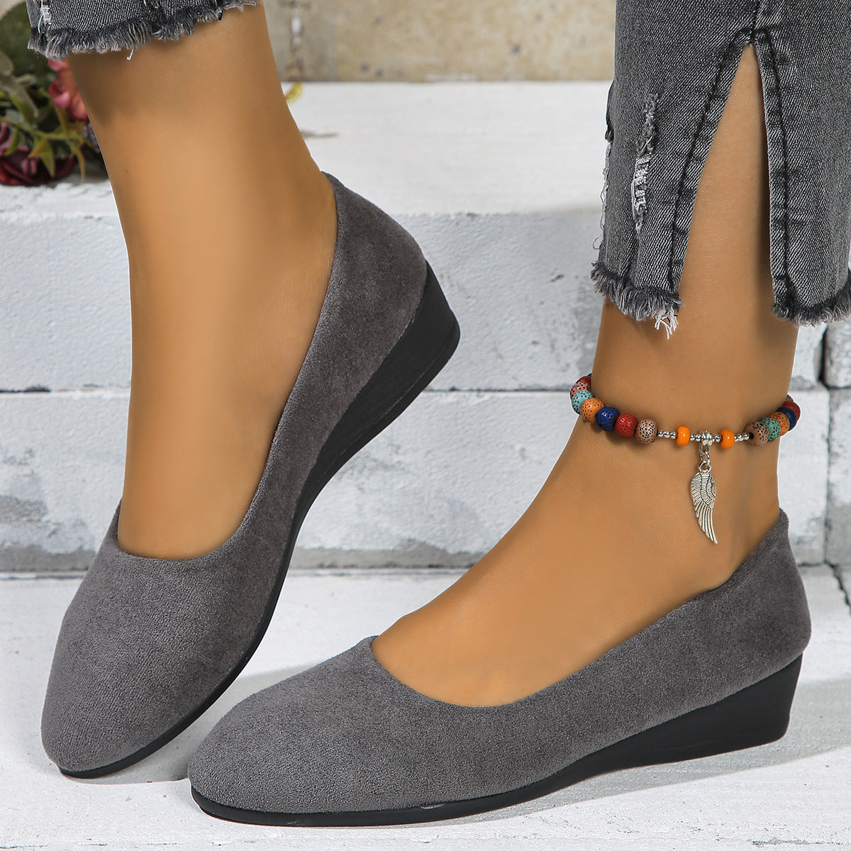 Women’s Platform Wedge Walking Shoes – Easy Fit for Travel & Daily Wear