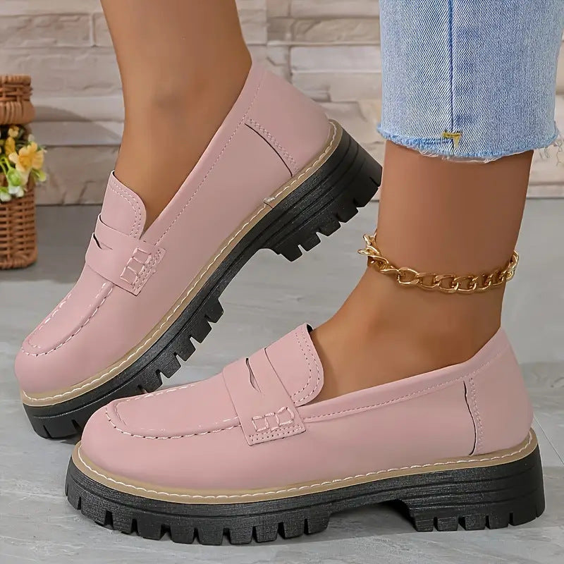 Women’s Comfortable Everyday Loafers – Cushioned Platform Sole with Timeless Style
