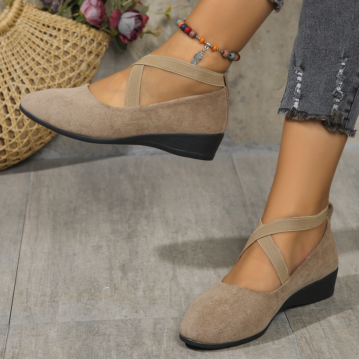 Women’s Platform Wedge Walking Shoes – Easy Fit for Travel & Daily Wear