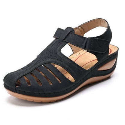 Soft PU Leather Closed Toe Vintage Anti-Slip Sandals