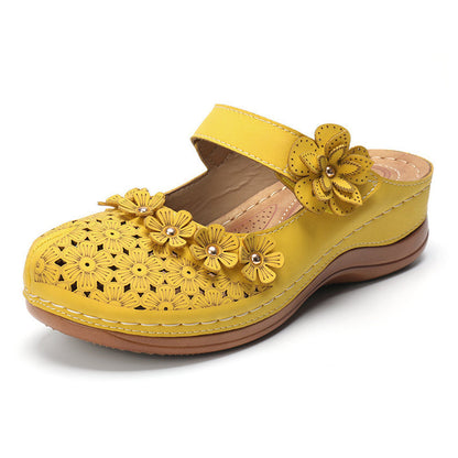 Women's Leather Retro Flower Sandals