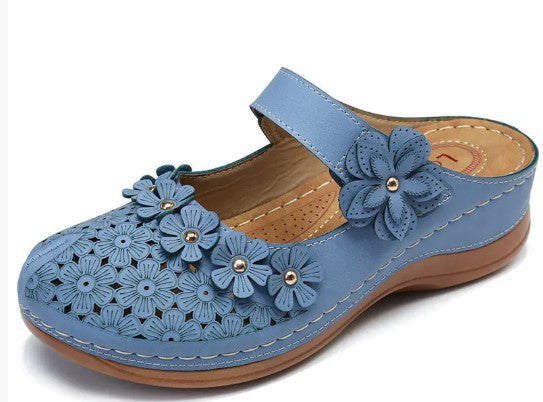 Women's Leather Retro Flower Sandals
