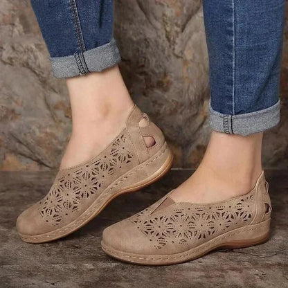 Hollow Elastic Orthopedic Leather Shoes