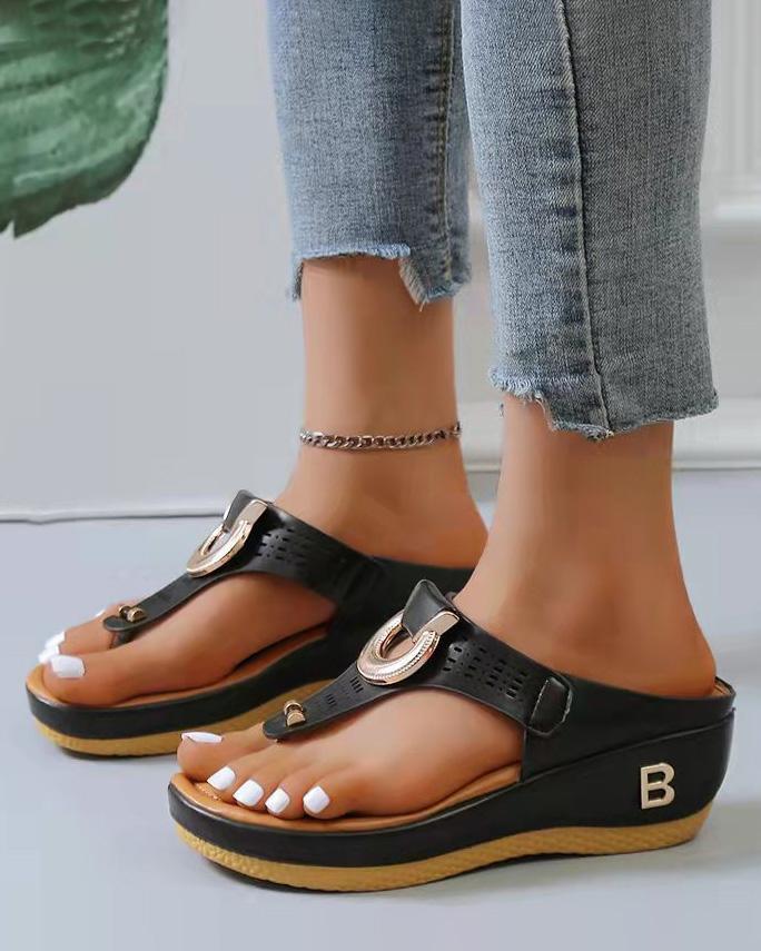 Melarey Beach Clip Toe Slippers